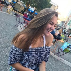 Meet your Posher, Melanie